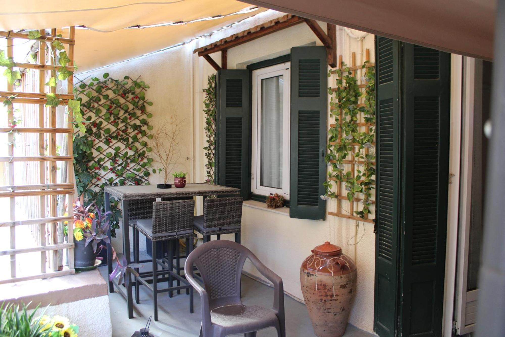 Athens City Themis 4 Bagian luar foto